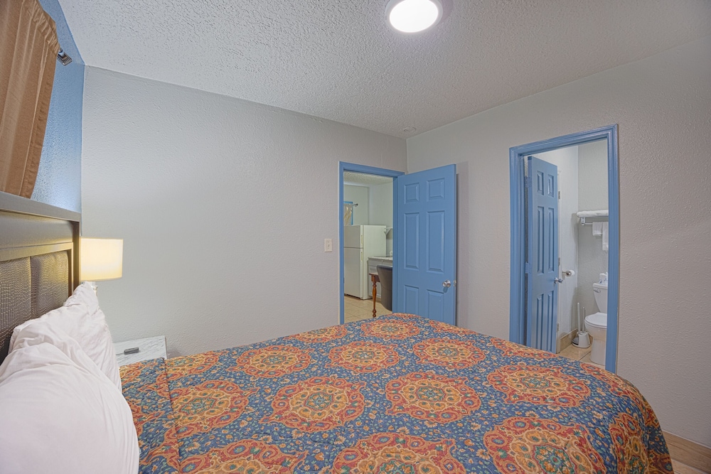 aladdin motel by oyo merritt island