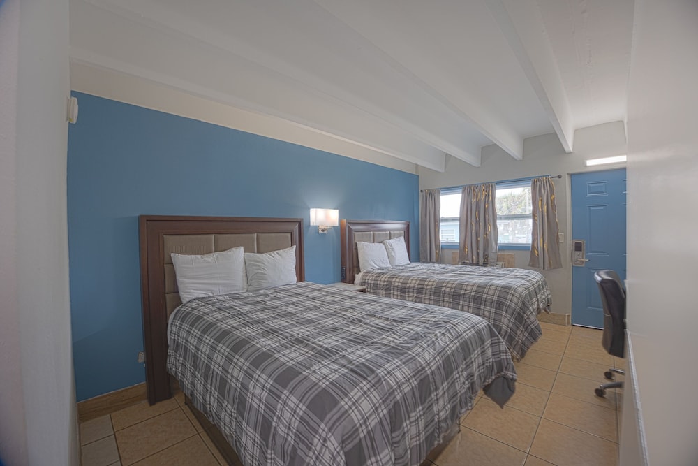 aladdin motel by oyo merritt island