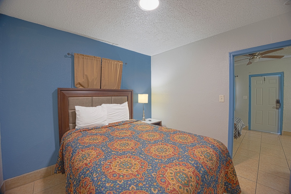 aladdin motel by oyo merritt island