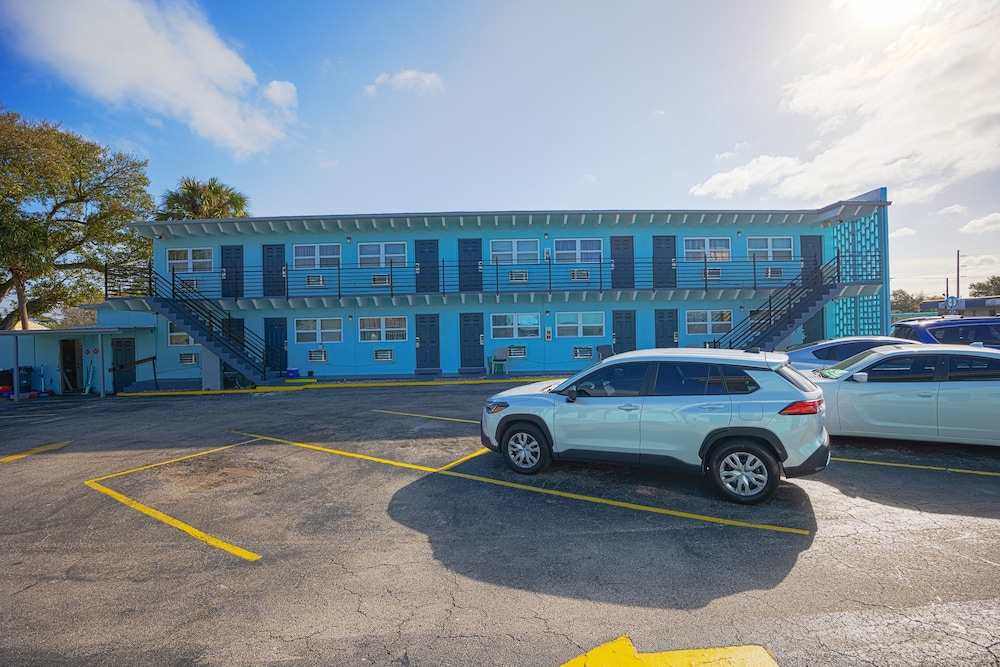 aladdin motel by oyo merritt island