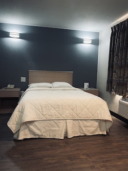 century 21 motel