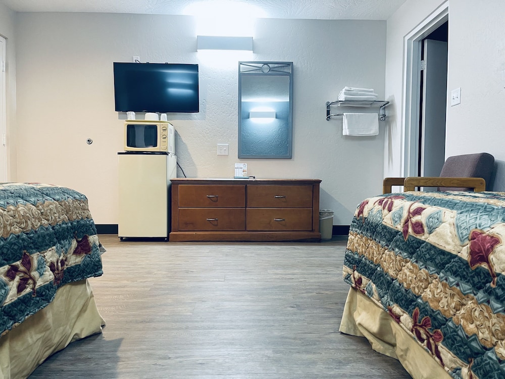 century 21 motel