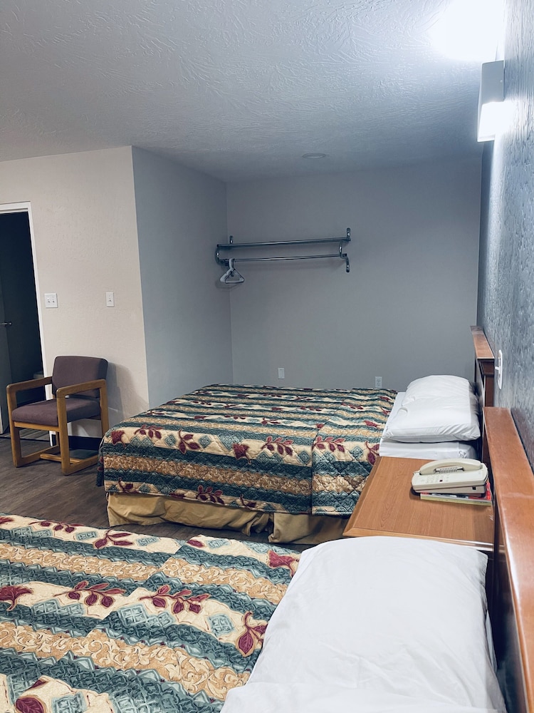 century 21 motel