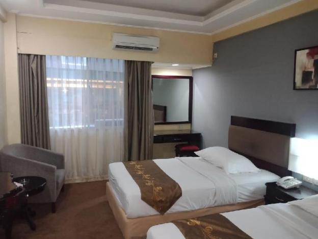 hotel menteng 2