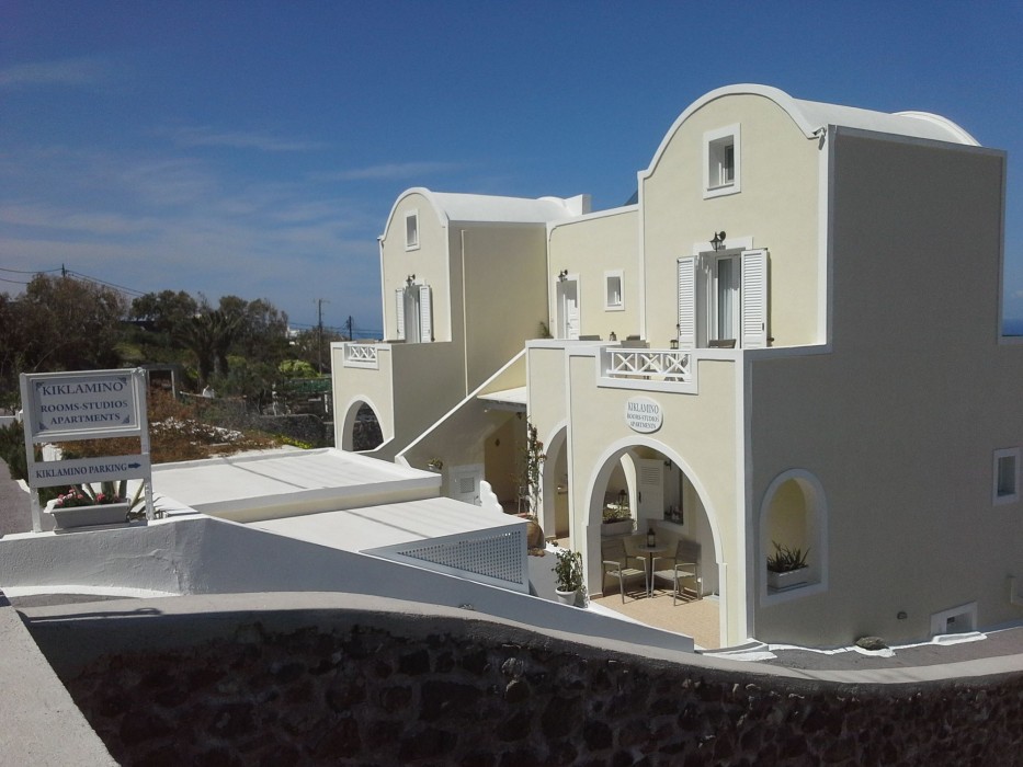 kiklamino studios and apartments
