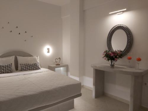 kiklamino studios and apartments