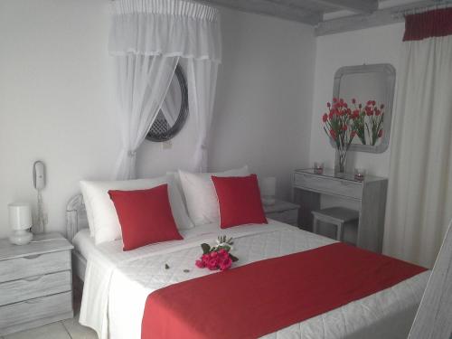 kiklamino studios and apartments