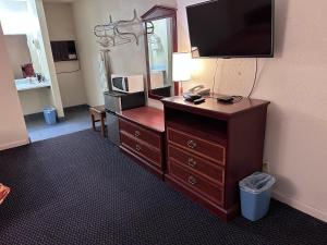 crystal motel