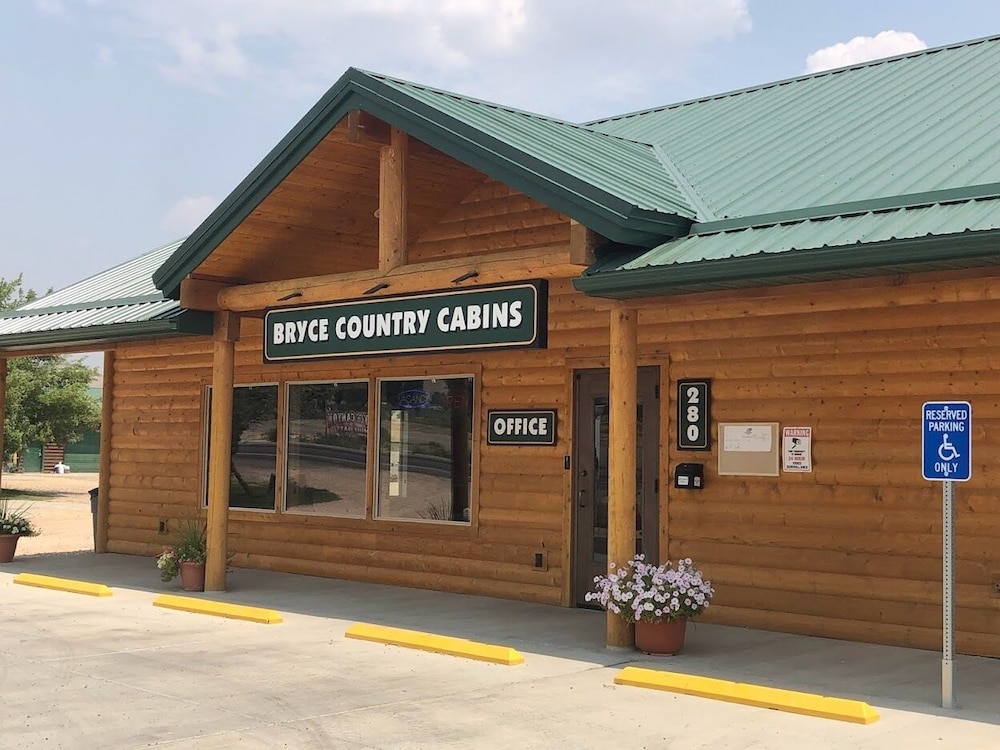 Bryce Country Cabins,Garfield County>>Bryce Canyon,2 star