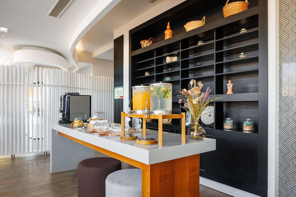 jupiter marina hotel couples and spa