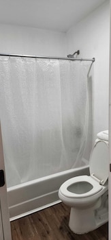 economy inn victorville