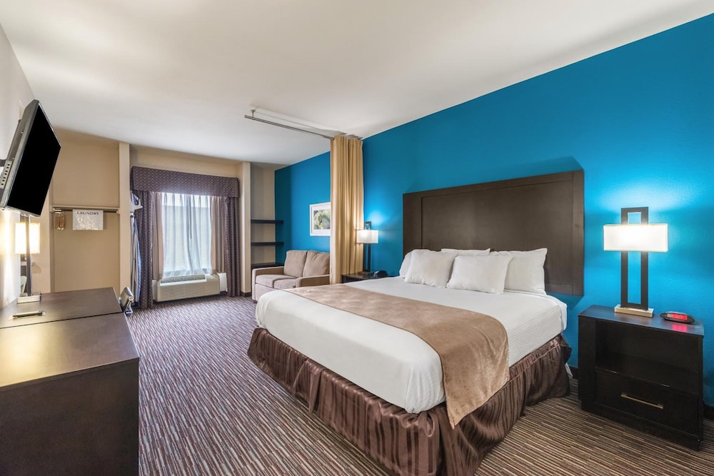 residency suites cotulla