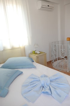 aigaio studios tinos