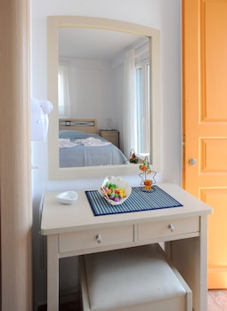 aigaio studios tinos