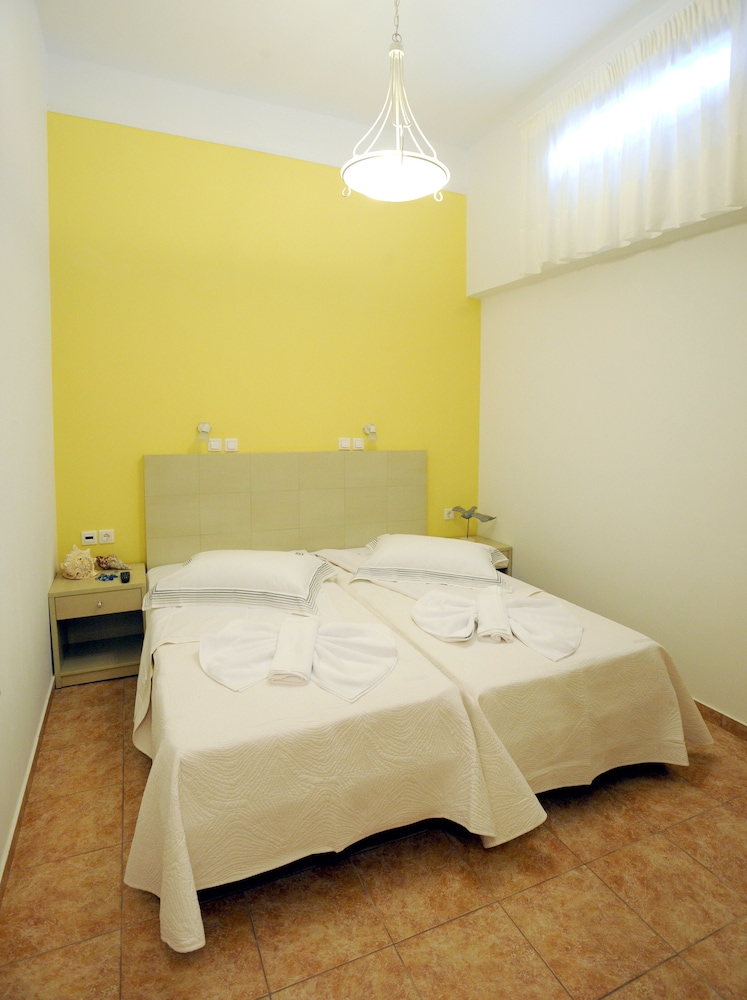 aigaio studios tinos