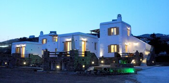 tinos