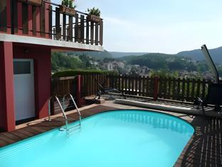 la colline aux yeux doubs