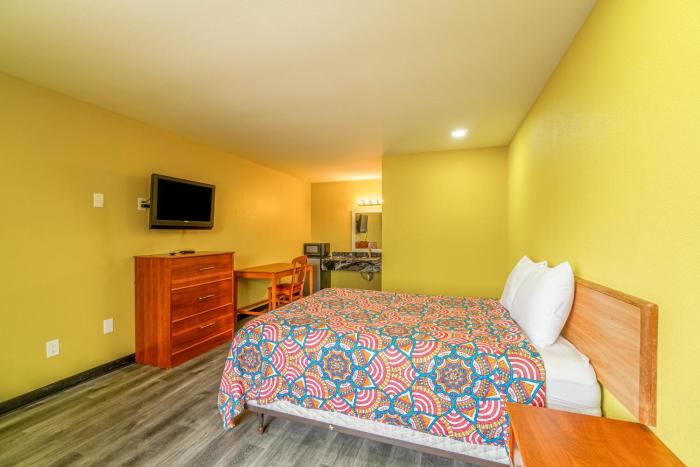 regency inn by oyo rockdale tx
