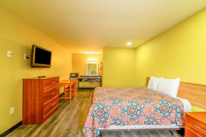 regency inn by oyo rockdale tx