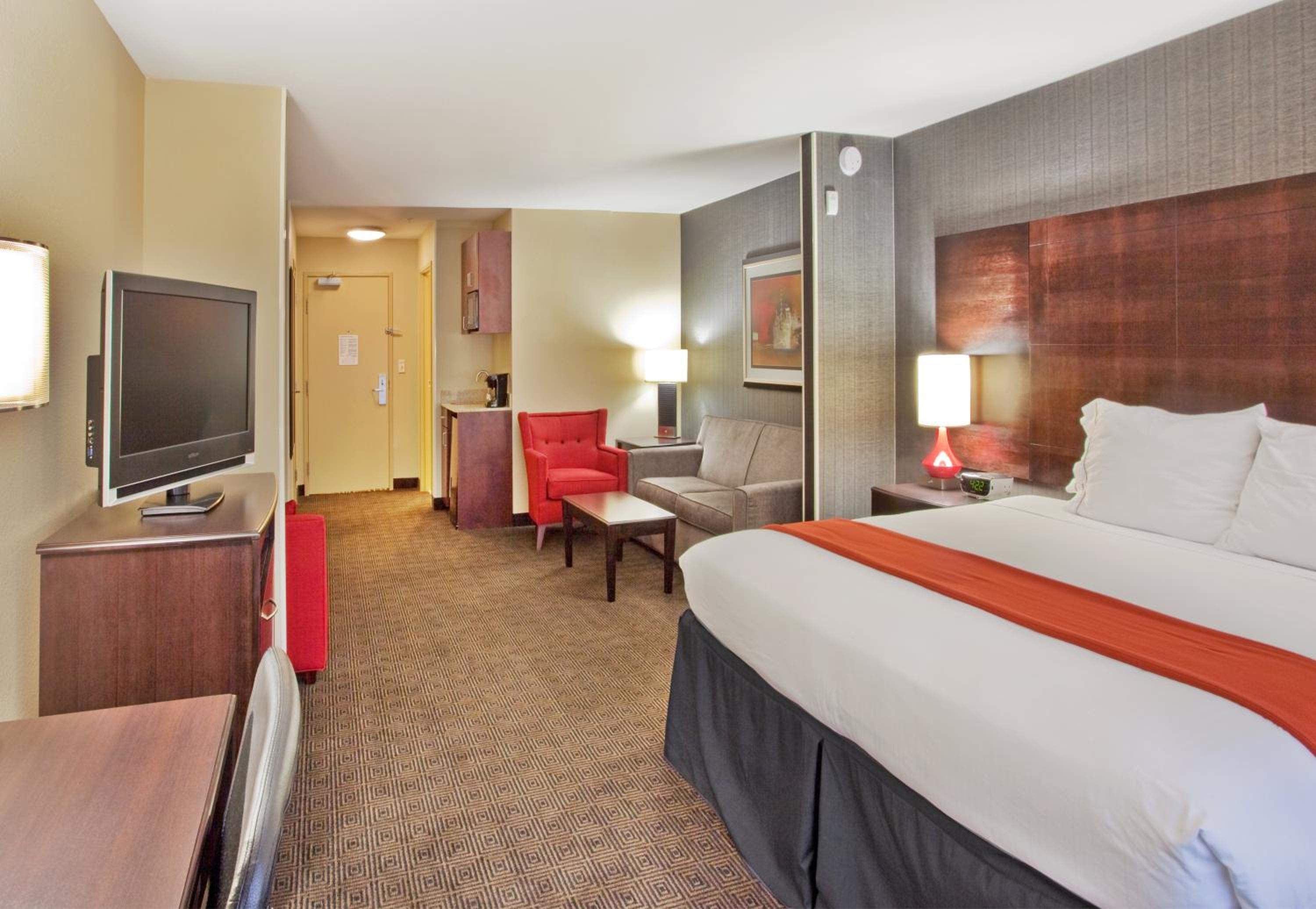 holiday inn express hotel and suites atlanta cumming by ihg