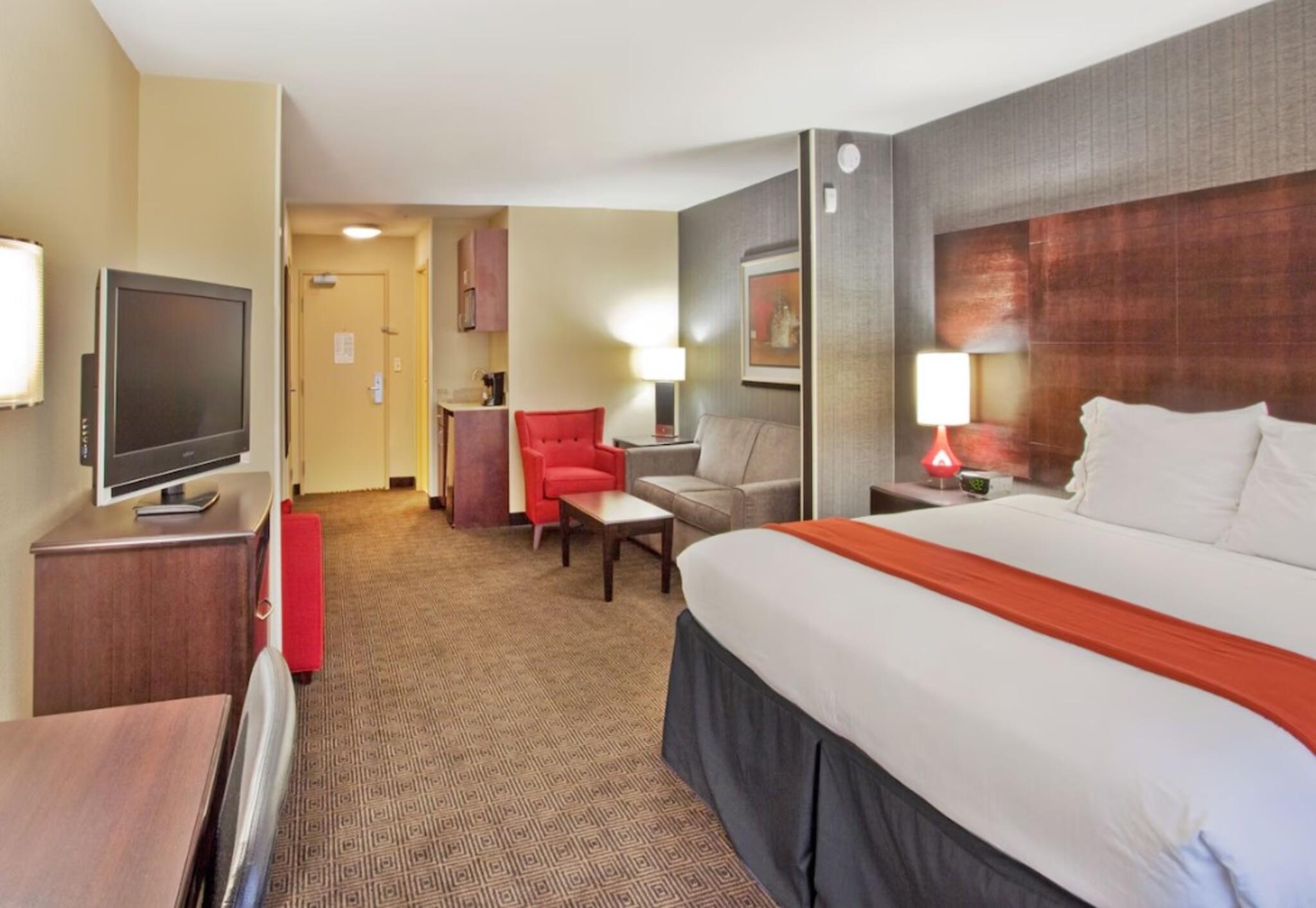 holiday inn express hotel and suites atlanta cumming by ihg