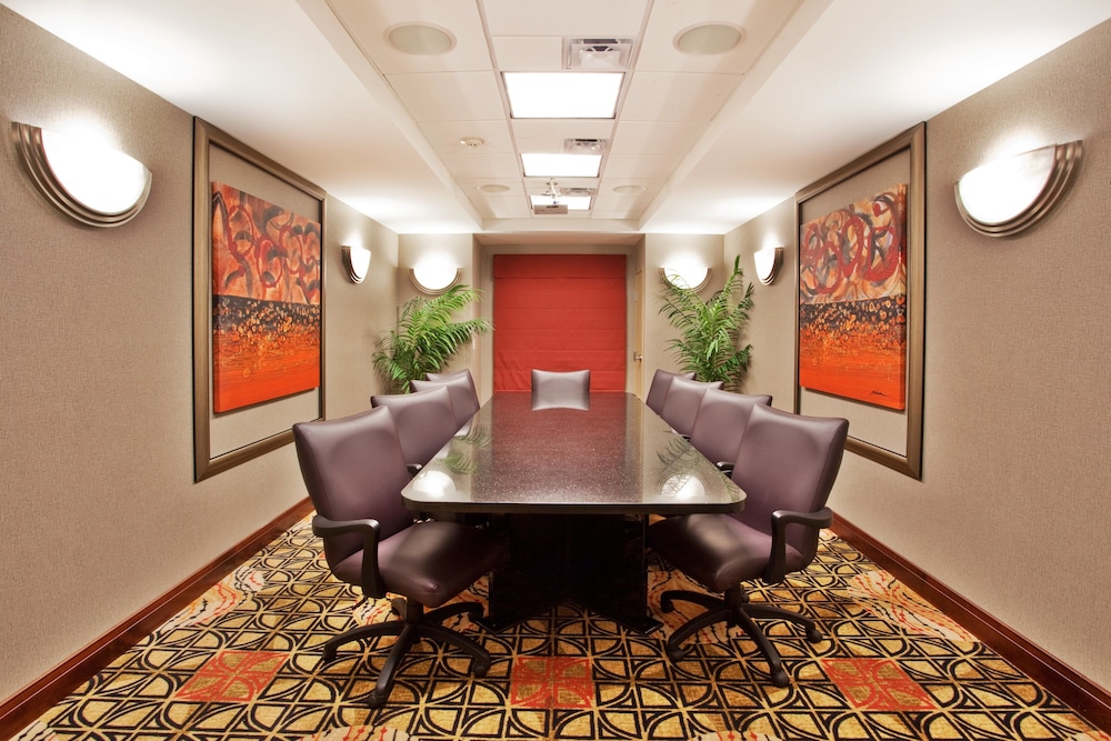 holiday inn express hotel and suites atlanta cumming by ihg