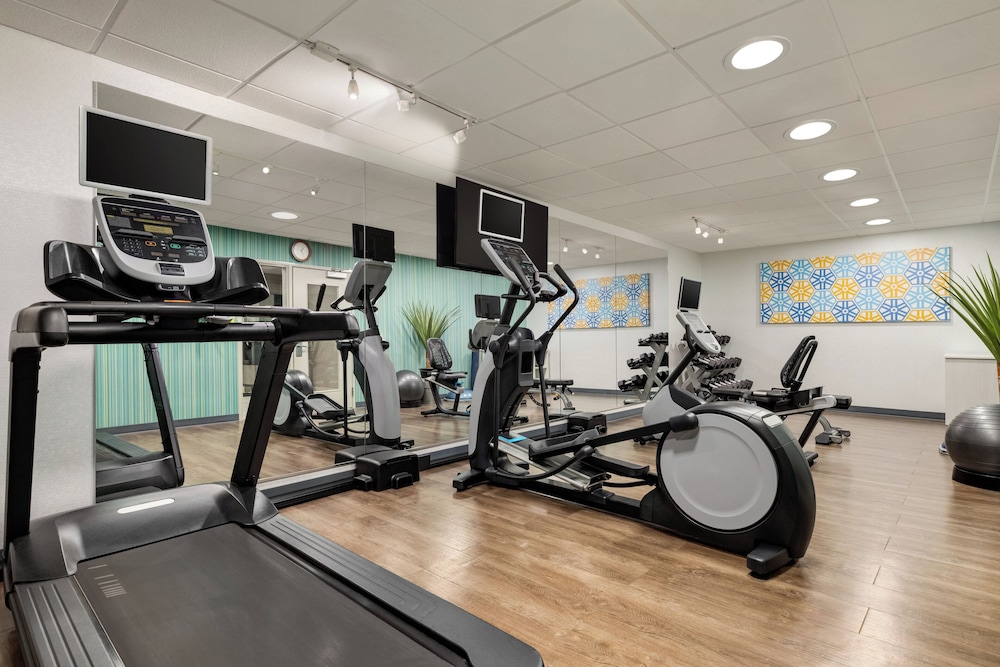 holiday inn express hotel and suites atlanta cumming by ihg