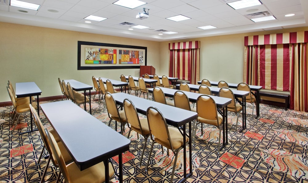 holiday inn express hotel and suites atlanta cumming by ihg