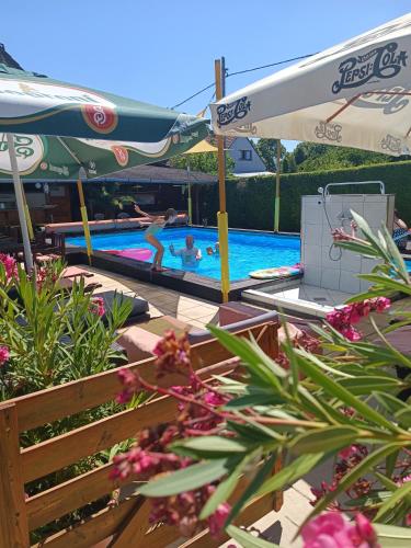 Janika Pension,Vonyarcvashegy>>Keszthely,3 star