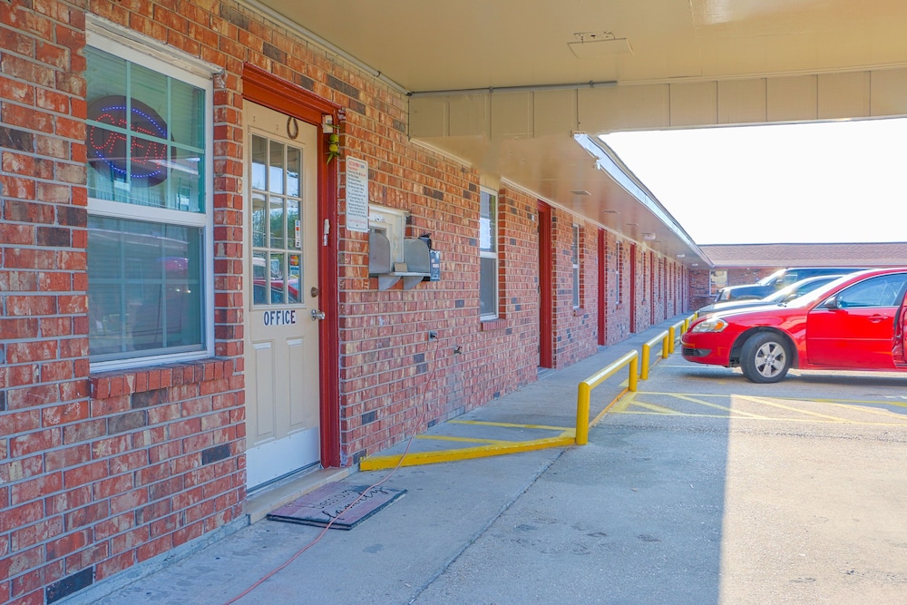 economy inn by oyo lockport near houma