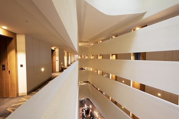 Hidden Cliff Hotel & Nature,In Seogwipo (Jungmun),5 star