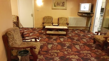 nefertiti hotel