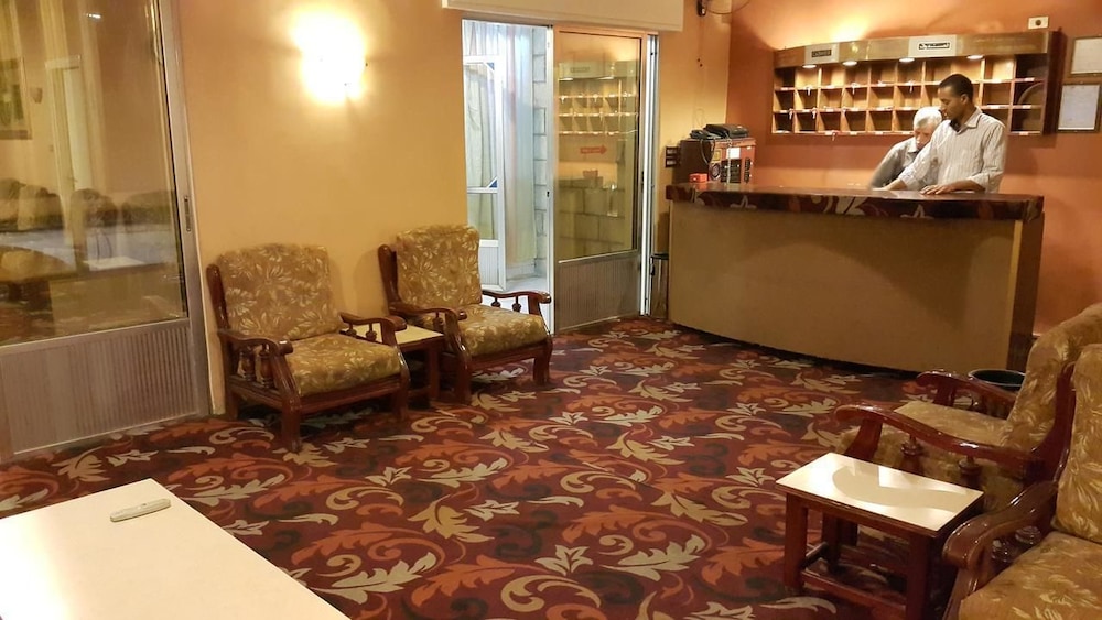 nefertiti hotel