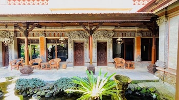 puri karang residence