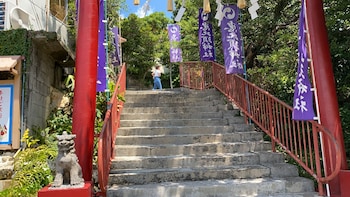 kalakaua inn the kitchen hostel ao