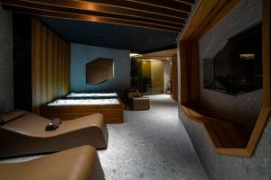 grand hotel elite