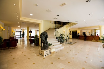 grand hotel elite