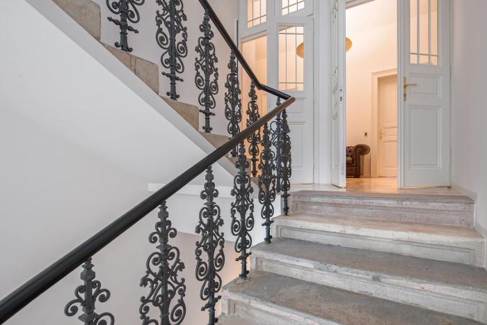 limehome prague halkova