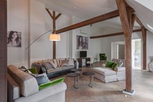 limehome prague halkova