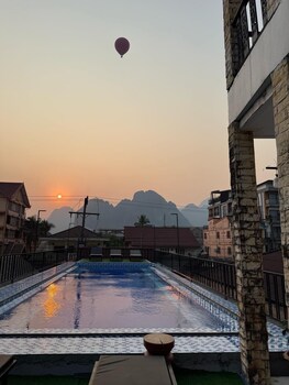 vang vieng family boutique hotel