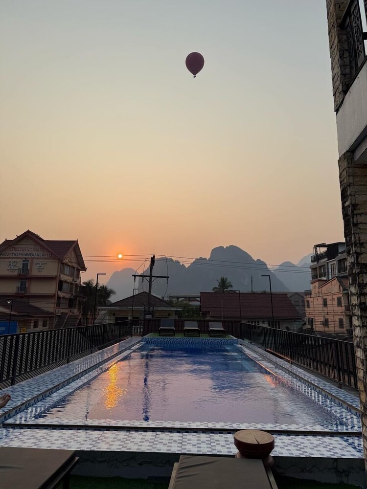 vang vieng family boutique hotel