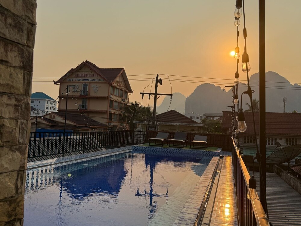 vang vieng family boutique hotel