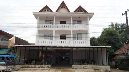 vang vieng family boutique hotel