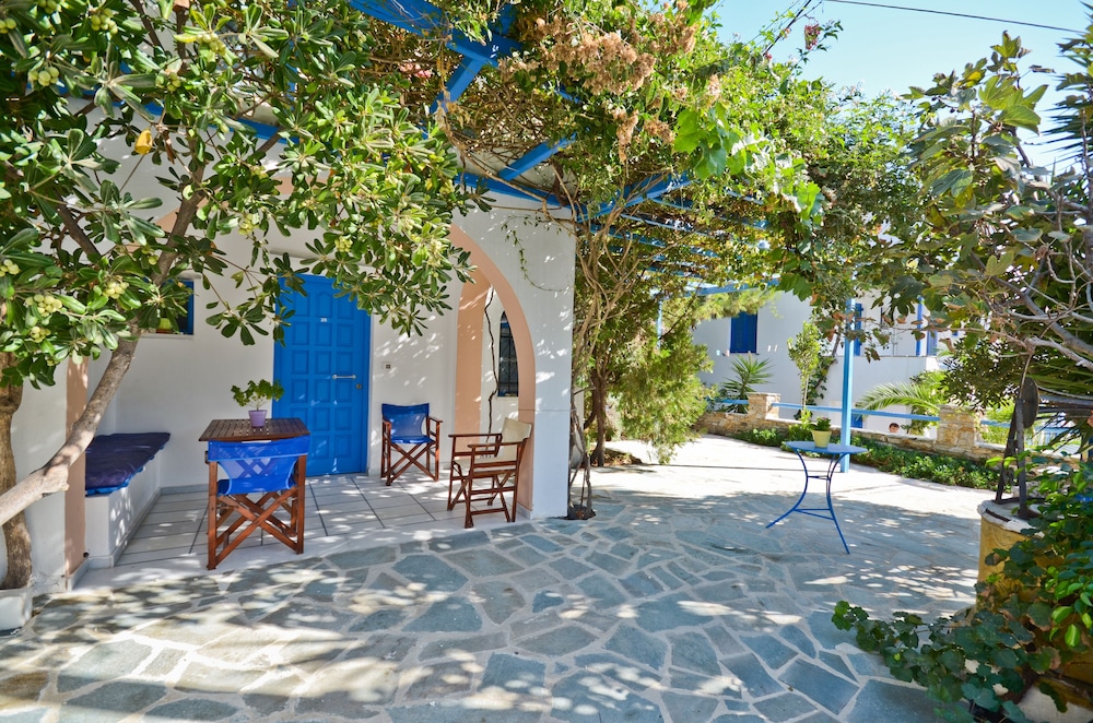 sea view apartments and studios