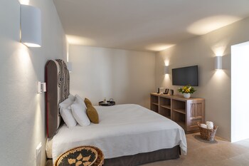 maris lindos suites and apartments