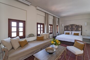 maris lindos suites and apartments