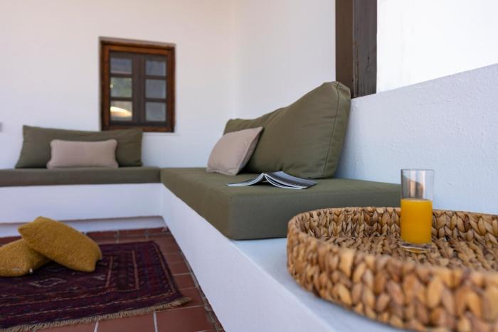 maris lindos suites and apartments