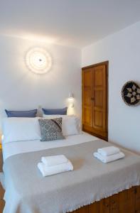 maris lindos suites and apartments