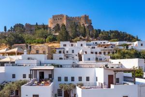 maris lindos suites and apartments