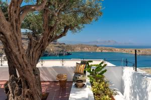 maris lindos suites and apartments
